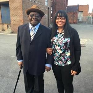 Meet your Posher, Roxanne